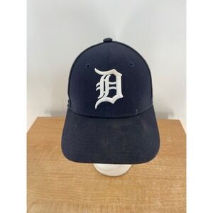 New Era 9FORTY Detroit Tigers MLB Youth Baseball Hat Navy Blue Hook Loop Strap
